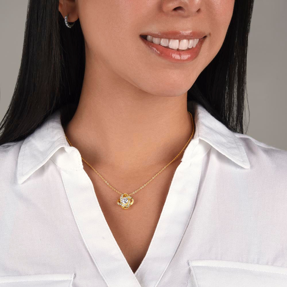 To My Girlfriend | Love Your Boyfriend (Love Knot Necklace)